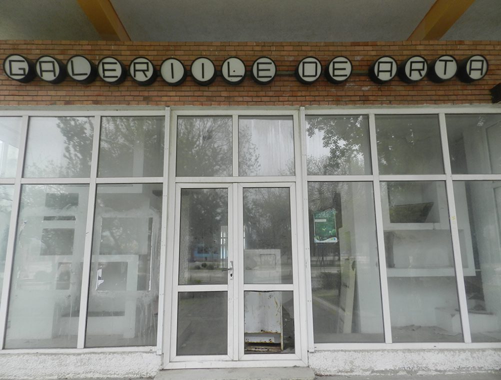 info-sud-est-galerii-arta