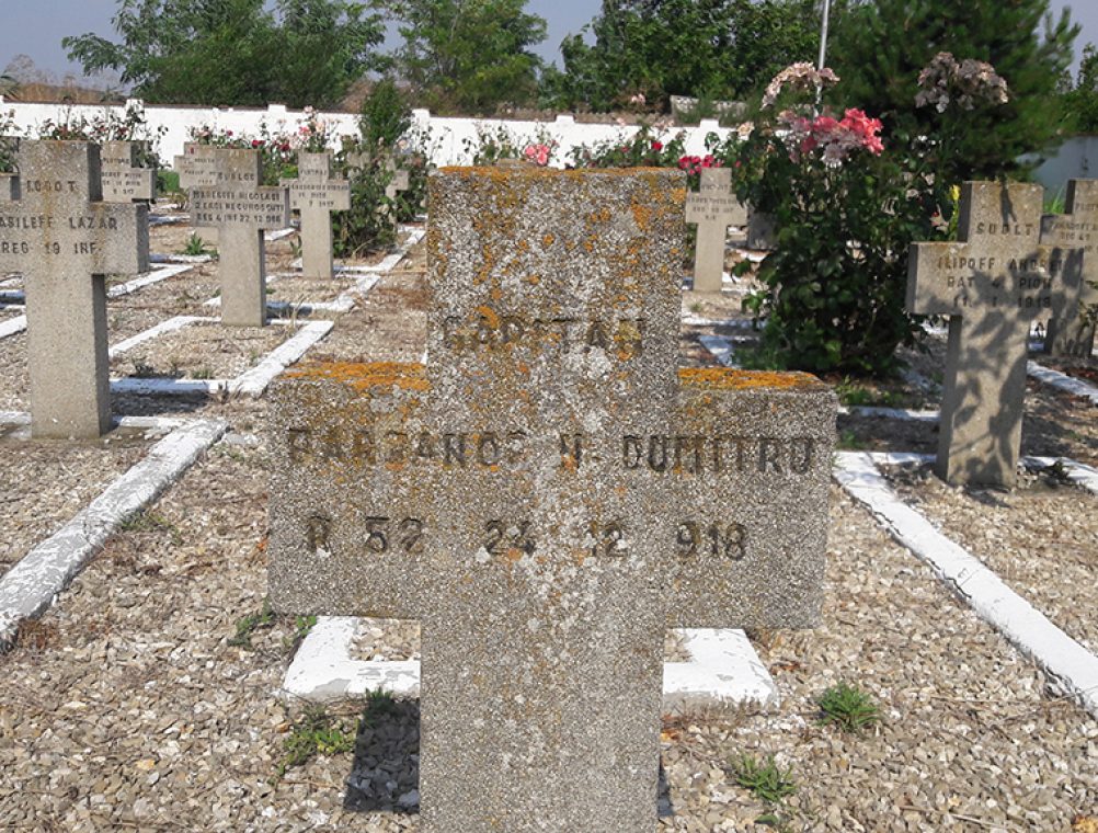 info-sud-est-cruci-cimitir-international-mircea-voda (2)