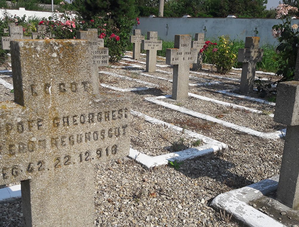 info-sud-est-cruci-cimitir-international-mircea-voda (3)