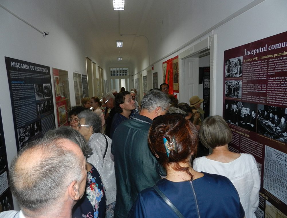 info-sud-est-expozitie-comunism (5)