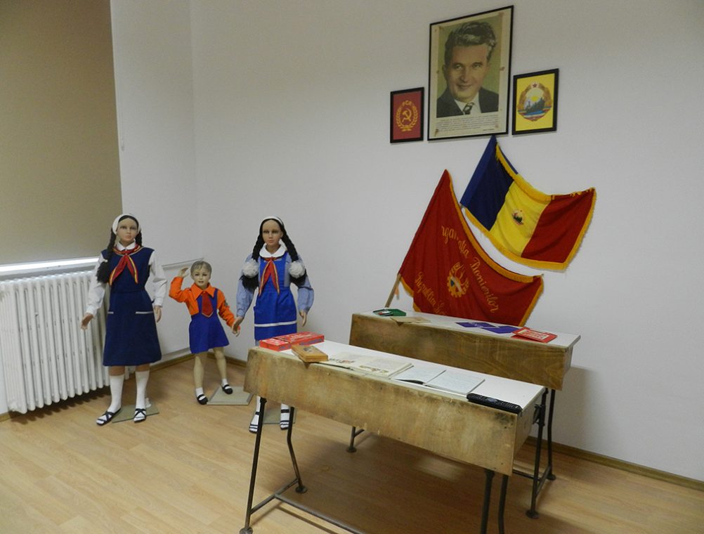 info-sud-est-expozitie-comunism (7)