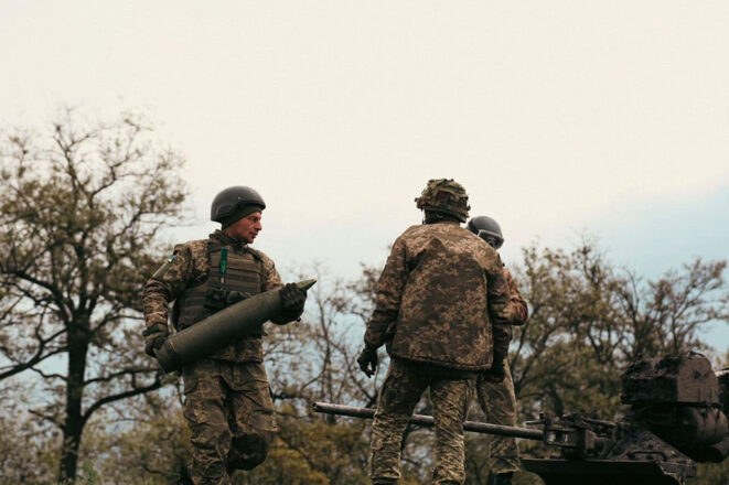 razboi ucraina tun tanc soldati