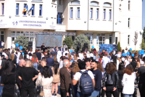 studenti universitatea ovidius constanta