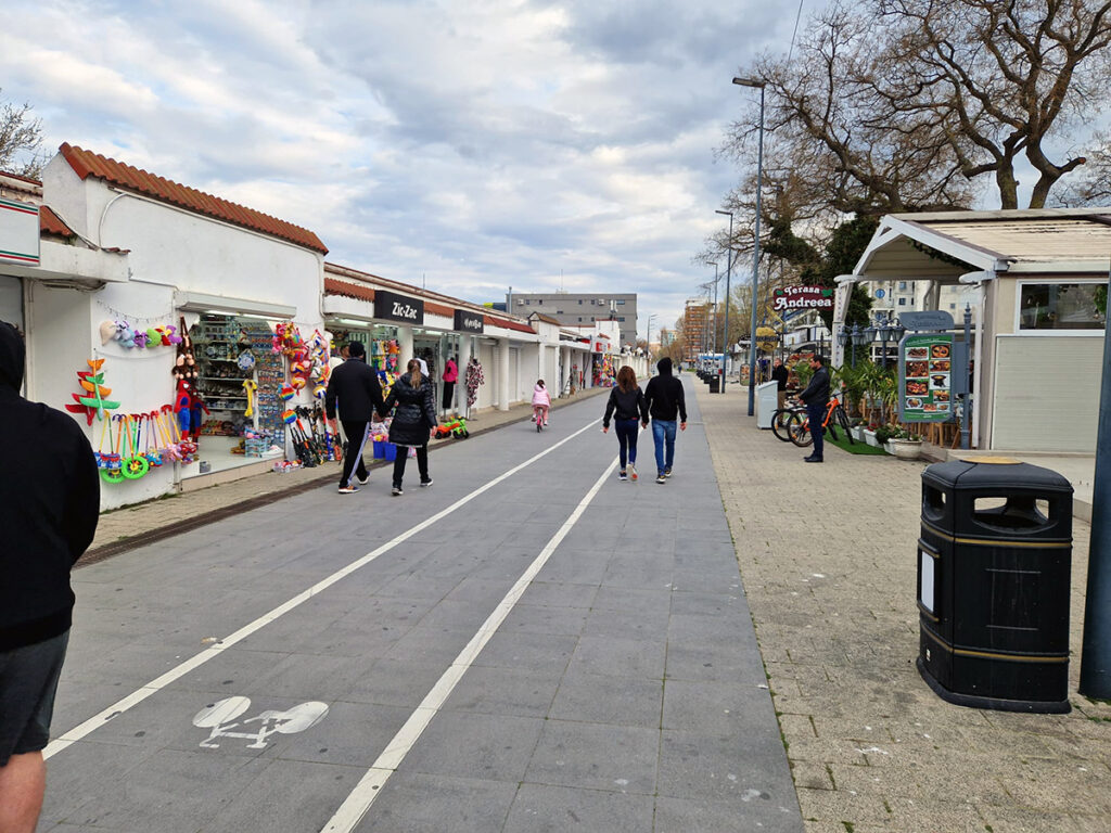 statiunea mamaia aprilie 2023 sezon estival turism turisti