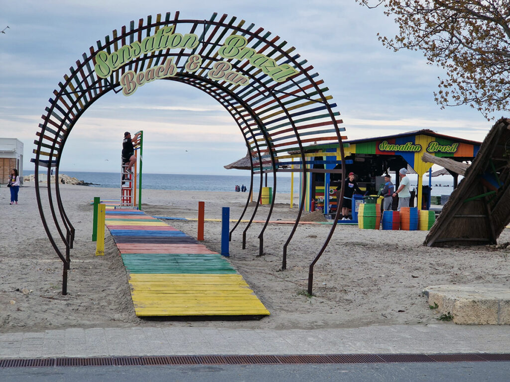 statiunea mamaia aprilie 2023 sezon estival turism turisti