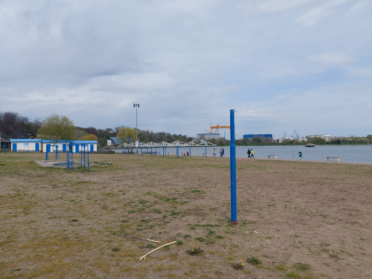 plaja zona lac ciuperca tulcea agrement