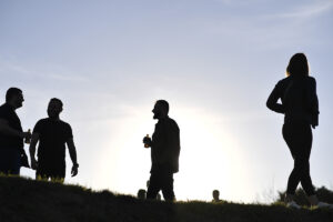 vama veche plaja oameni distractie