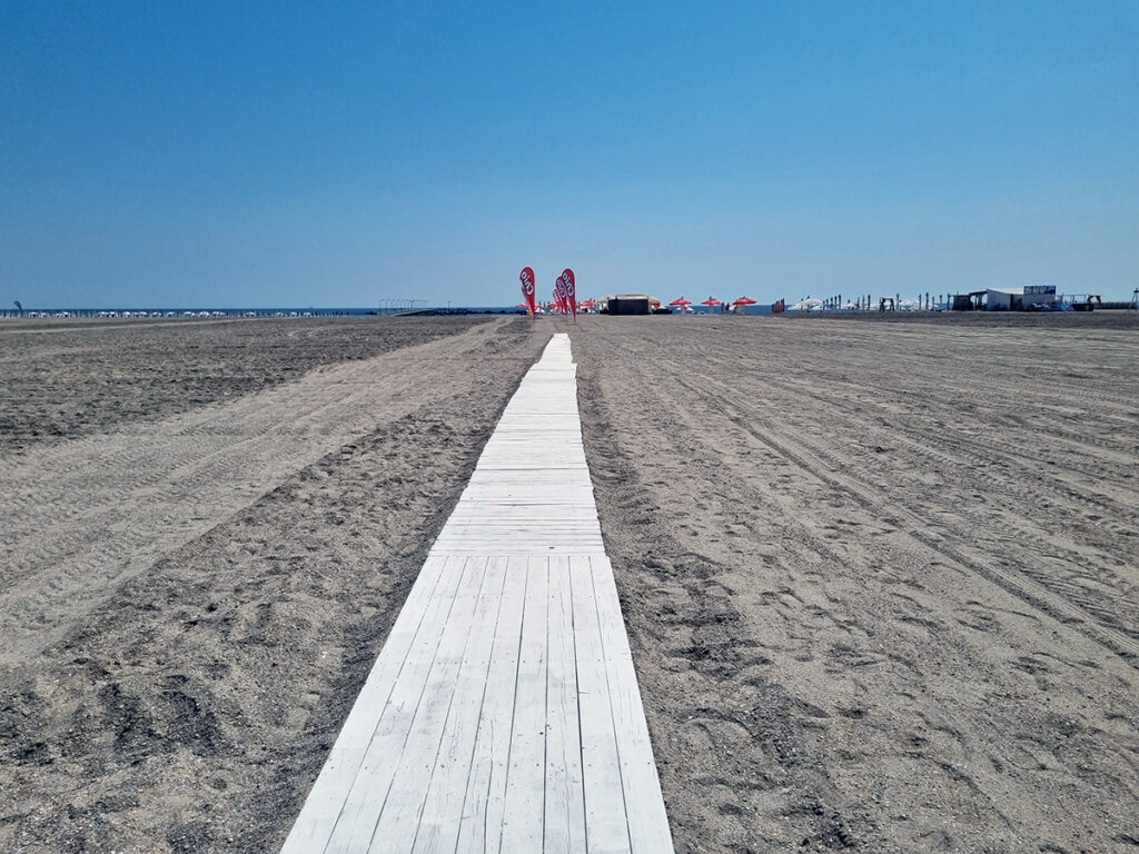 statiunea mamaia plaja litoral
