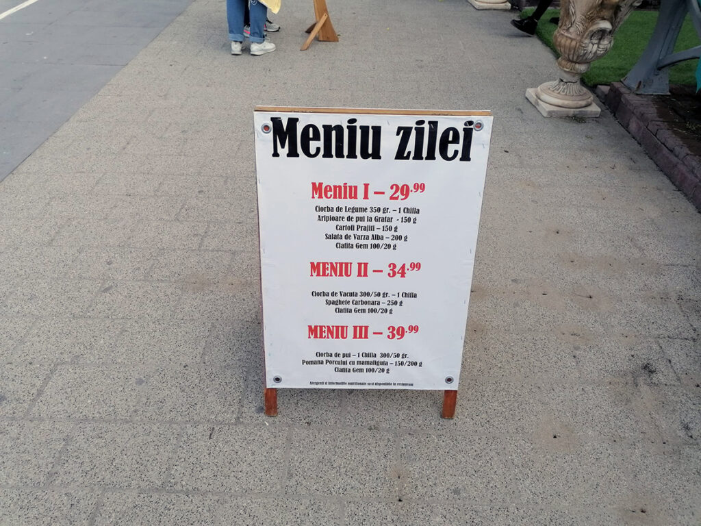 statiunea mamaia plaja litoral