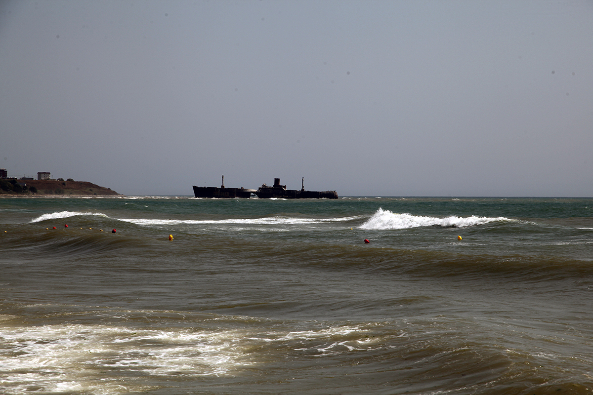 litoral, sezon estival, vara, plaja, turisti, turism, costinesti, statiuni, nisip, marea neagră