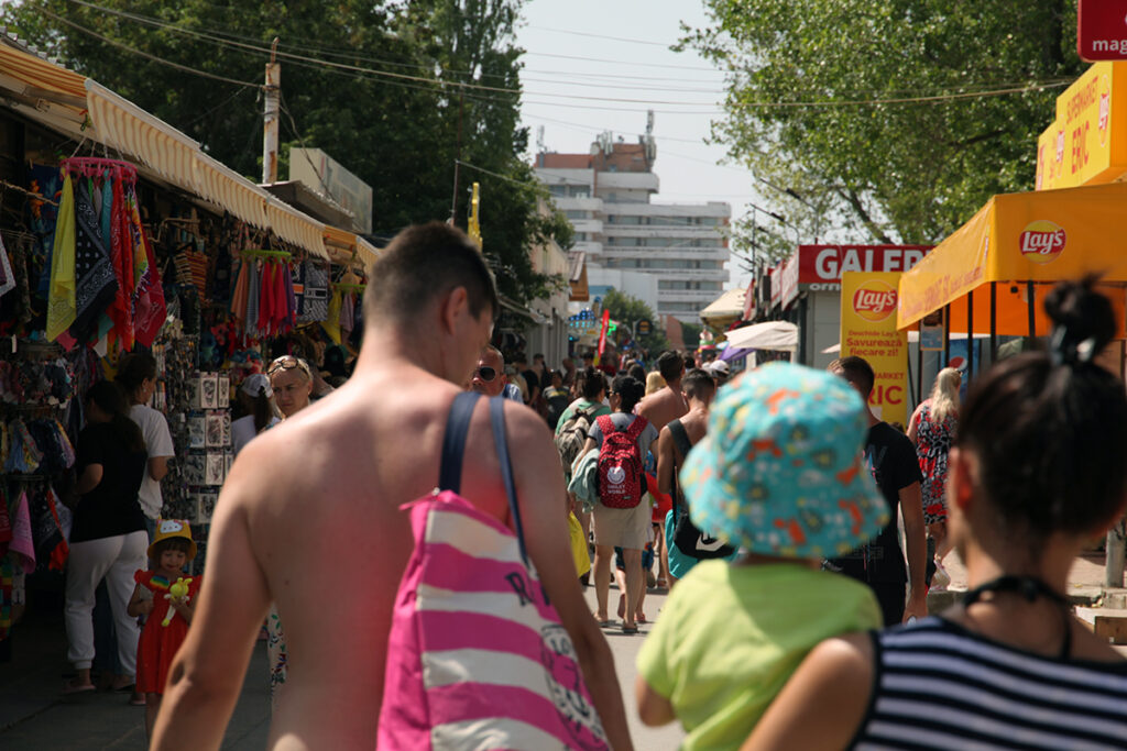 costinesti, cazare, sezon estival, statiune, litoral, turisti