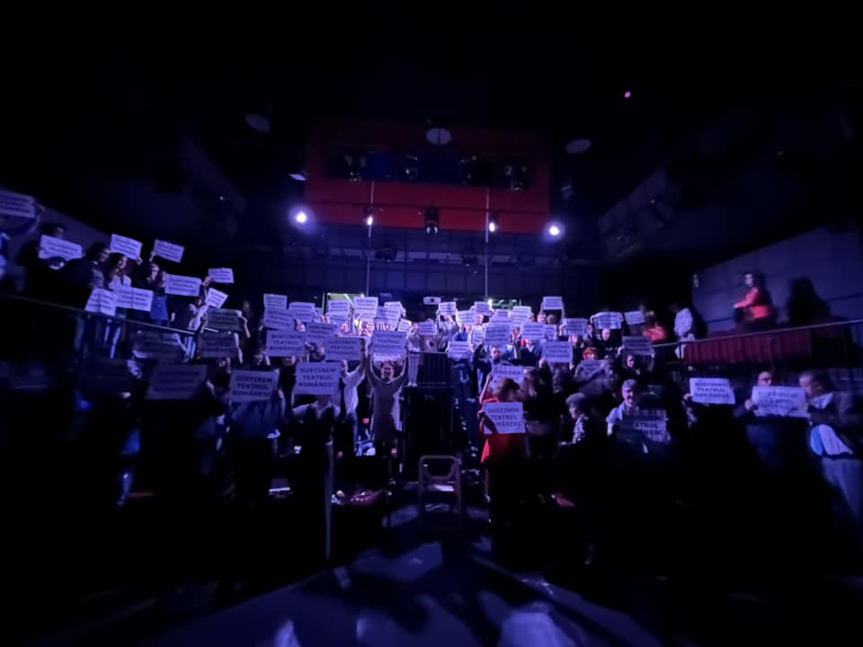 teatrul masca aur