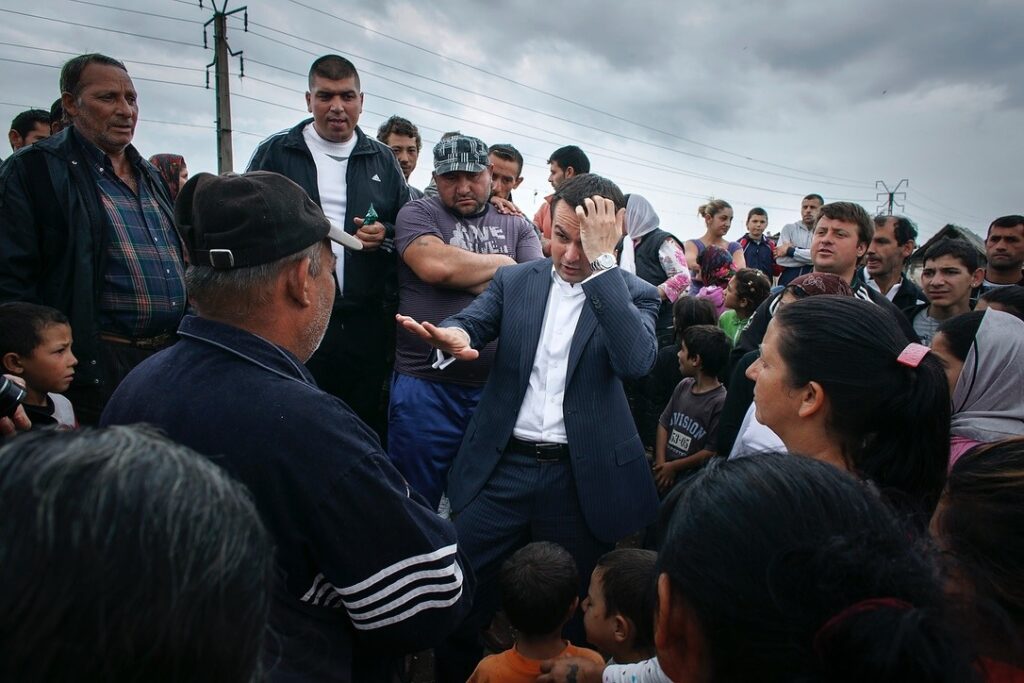 zid segregare romi baia mare2