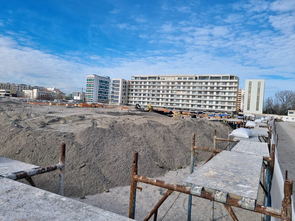 plaja caelia piscina beachbar constructii mamaia
