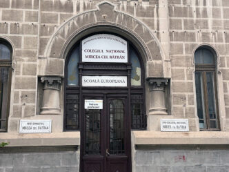 colegiul national mircea cel batran