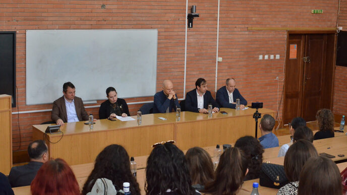 conferinta ioan stanomir ovidius