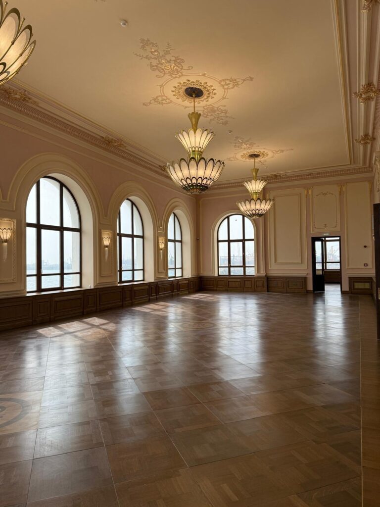 cazinoul constanta interior