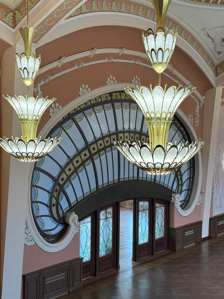 cazinoul constanta interior