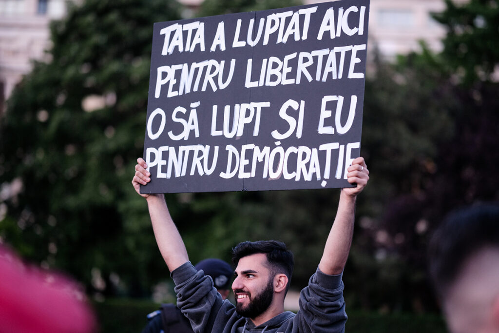 manifestatie pro-UE in piata victoriei