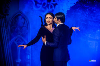 familia adams teatru