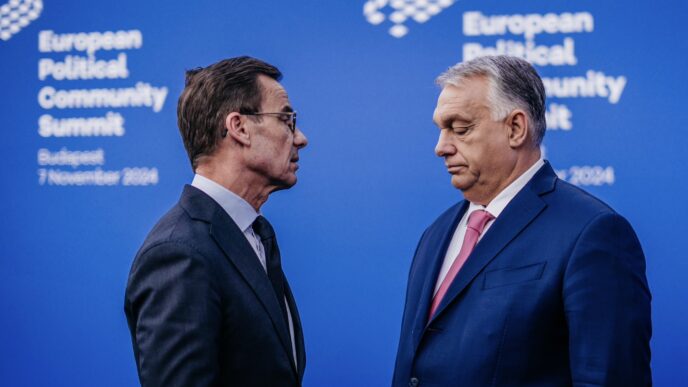 Ulf Kristersson viktor orban