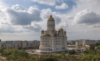 Alex-Spineanu-Sinopsis-e1761288661685 catedrala mantuirii neamului