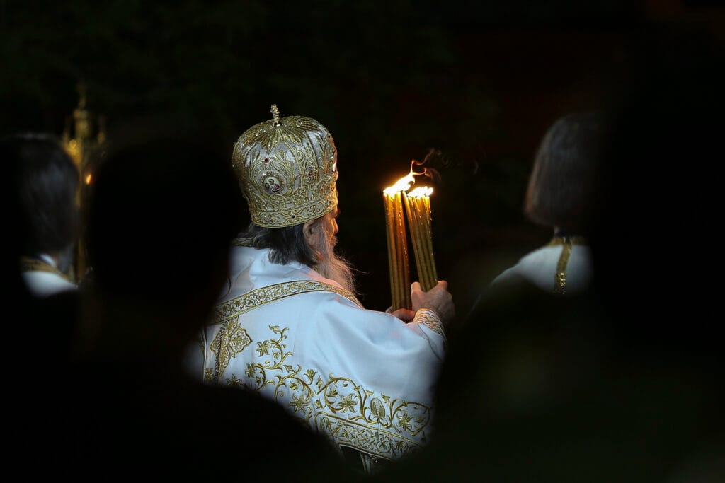ips teodosie, slujba, arhiepiscopia tomisului, odovanie, paste paralel