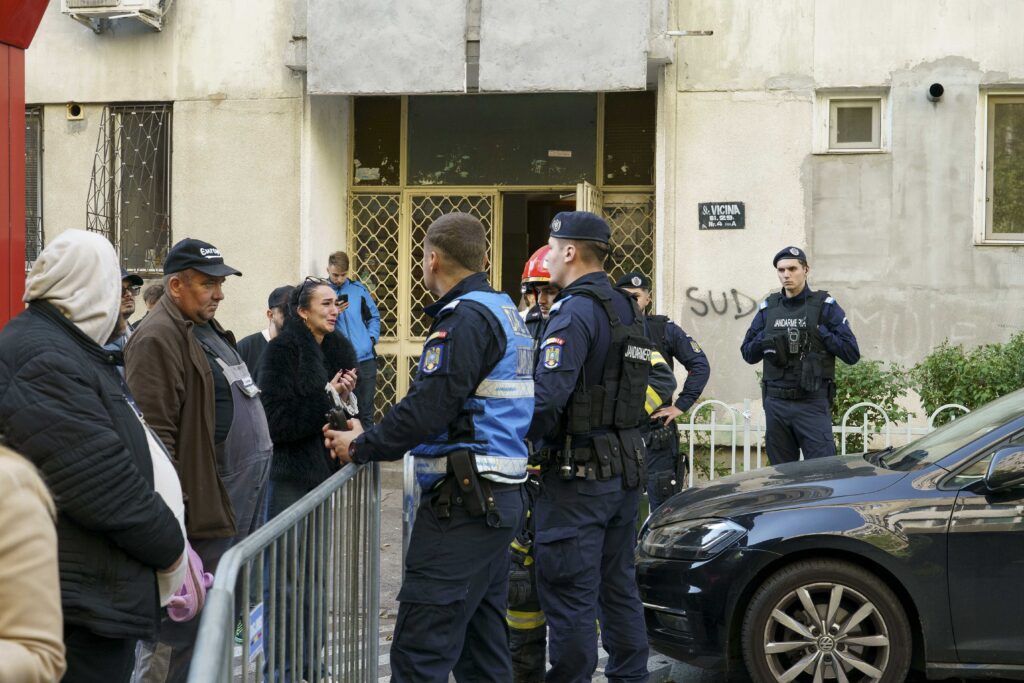 explozie bloc bucuresti