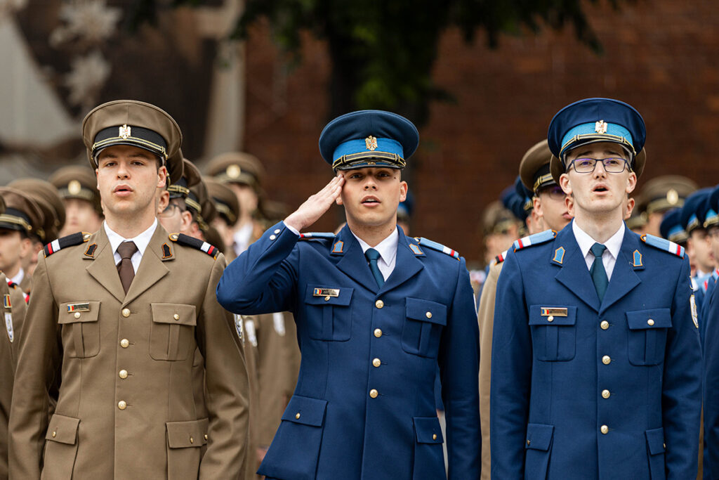 studenti-militari-academia-tehnica-militara-ferdinand
