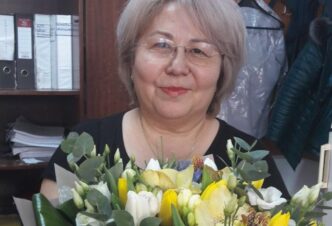 elmaz nezir, vama constanta