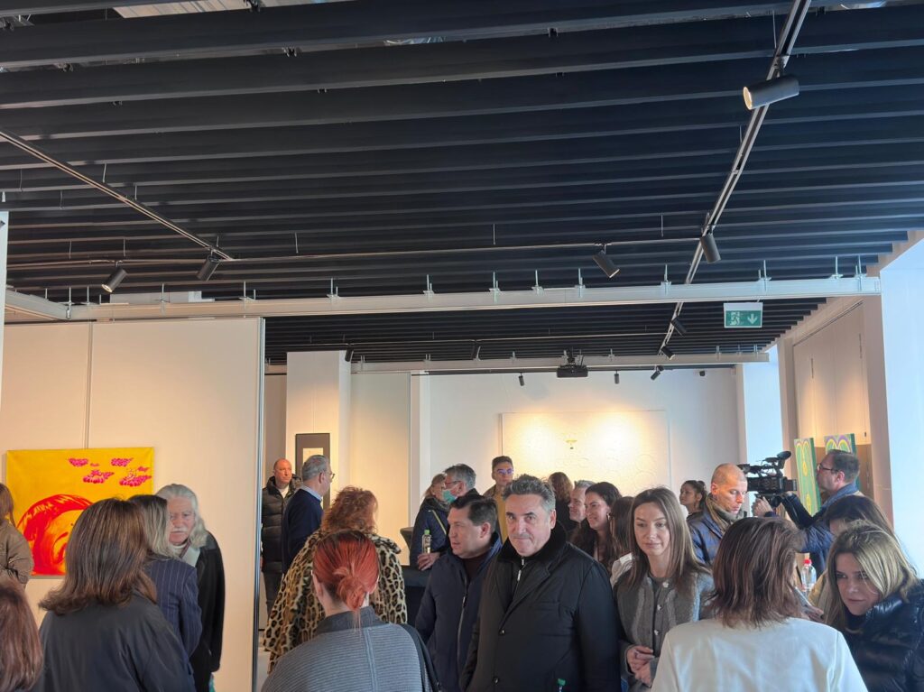 mihai lupu galerii de arta