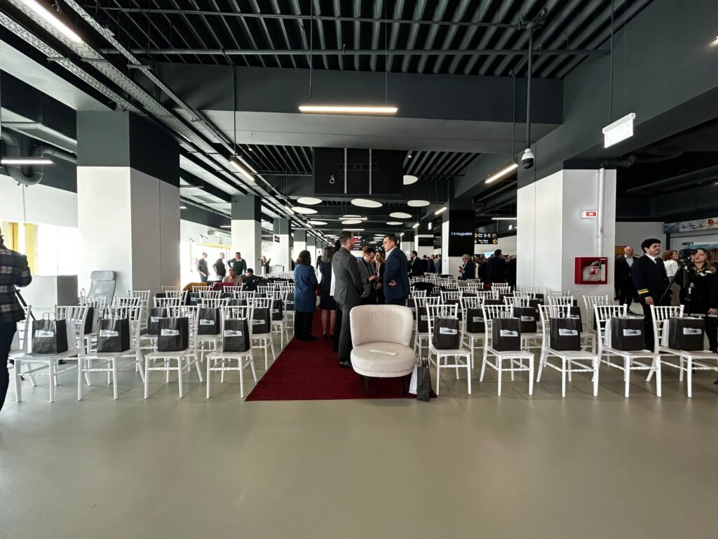 terminal pasageri aeroport mihail kogalniceanu făgădău chițac veștea goidea teodosie gaju bode 